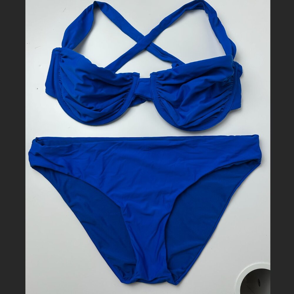 Gianni Bini Bold Royal Blue Underwire Bikini Swimsuit, M/L